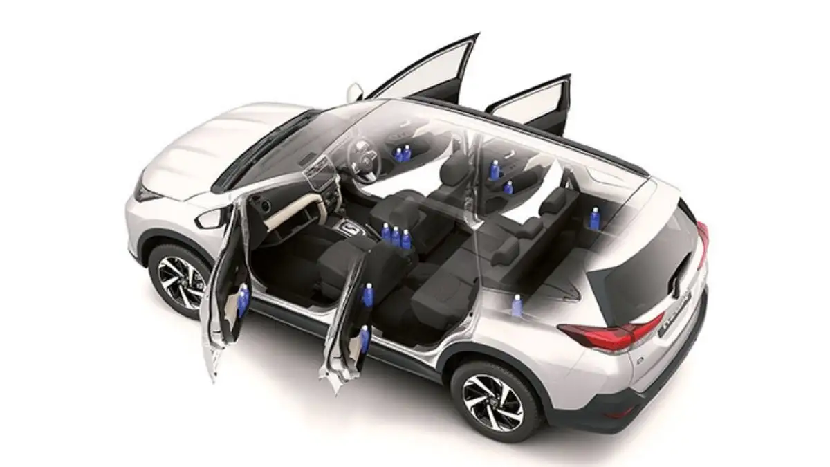 Interior view of Toyota Rush featuring 13 convenient storage compartments for drinks