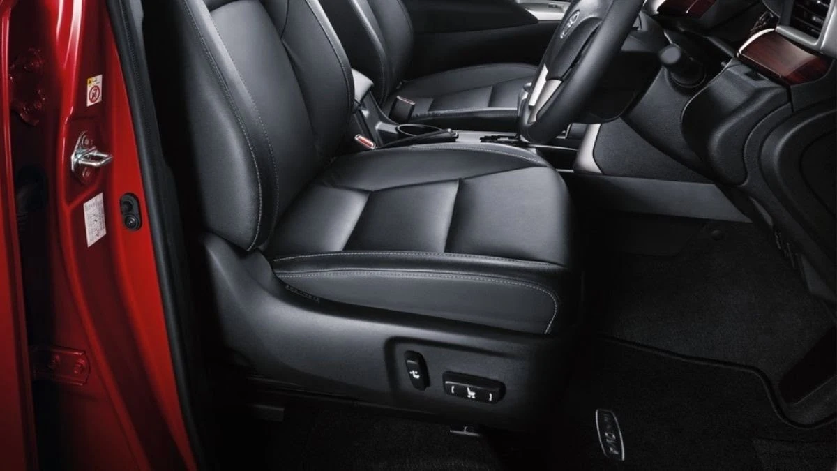Toyota Innova with 8-way Power Adjustable Driver Seat