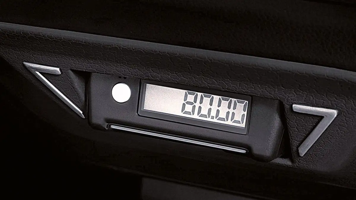 Toyota Rush is equipped with an auto tag that helps you drives smoothly on toll road