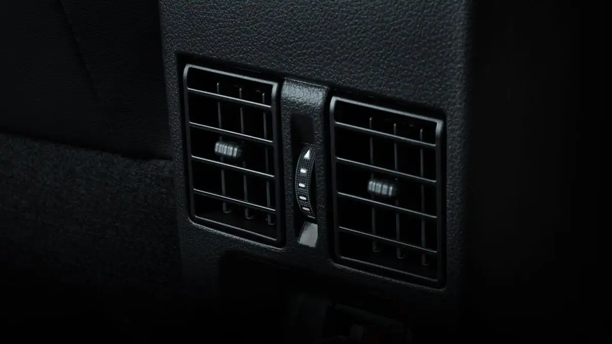Toyota Vios is built with Rear Air-Cond Vent