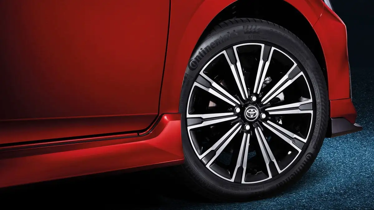 Toyota Vios with 17" Alloy Rims
