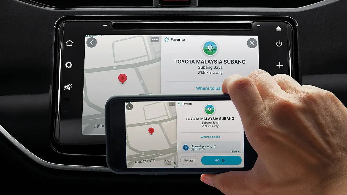 Toyota Rush is equiped with DVD-AVX Audio System with USB-mirroring
