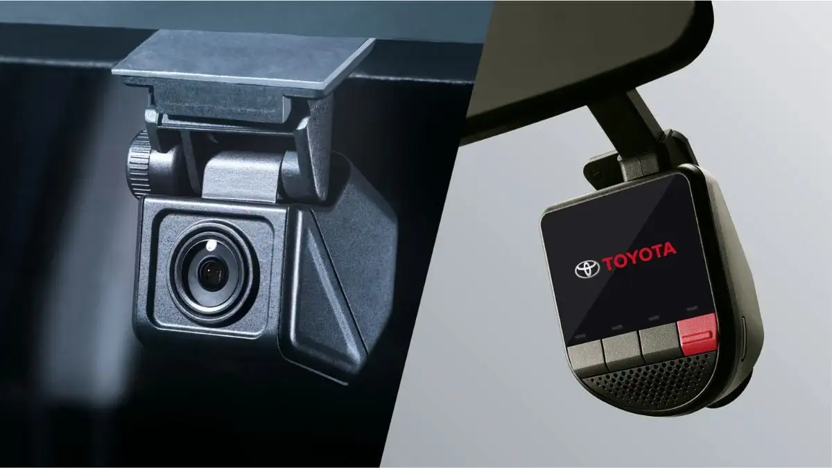 Toyota Innova is equipped with Front And Rear Digital Video Recorder for enhanced sucurity system