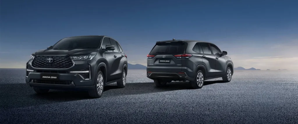 Front and rear view of Toyota Innova Zenix models showcasing complete design range and styling options